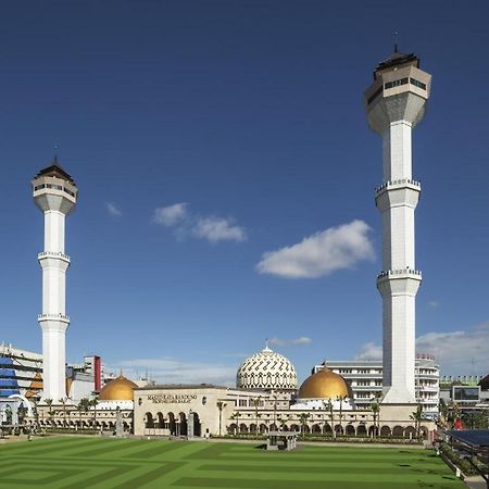 Collection O 25 Hotel Baltika บันดุง ภายนอก รูปภาพ