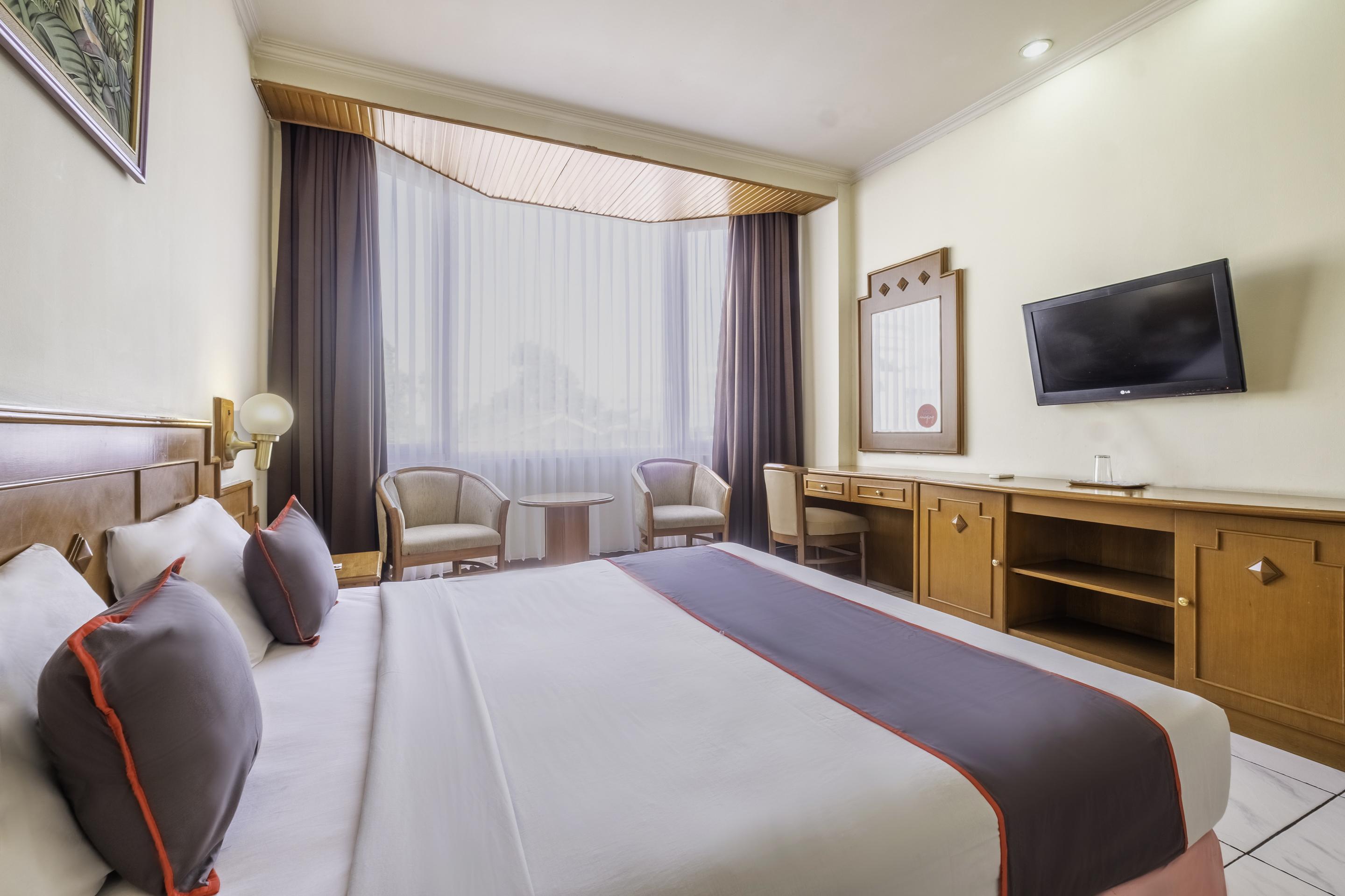 Collection O 25 Hotel Baltika บันดุง ภายนอก รูปภาพ
